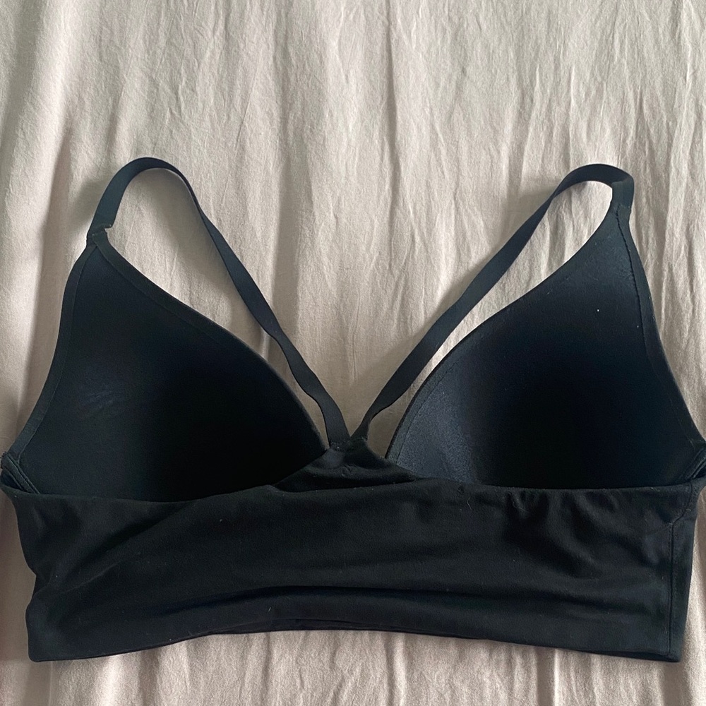 Victoria's Secret Black Lightly Lined Plunge Bra - Picture 3 of 4